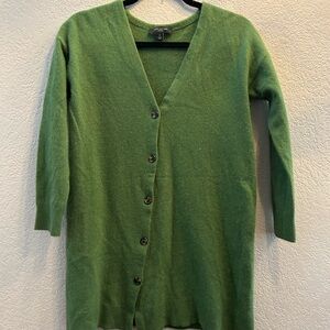 Ann Taylor Green Cardigan Sweater Classic Knit